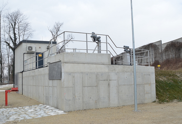 Vorschaubild für A22 Donauufer Autobahn, Hochwasserpumpwerk Korneuburg