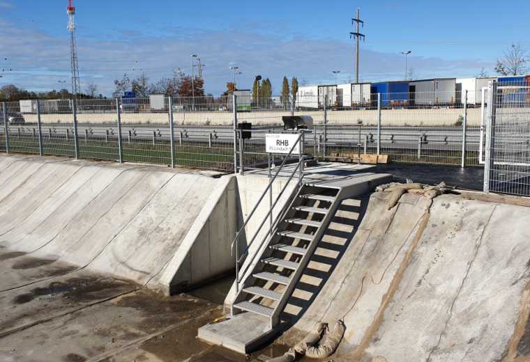 Vorschaubild für A1 West Autobahn, Erweiterung Raststation Lindach, RFB Wien